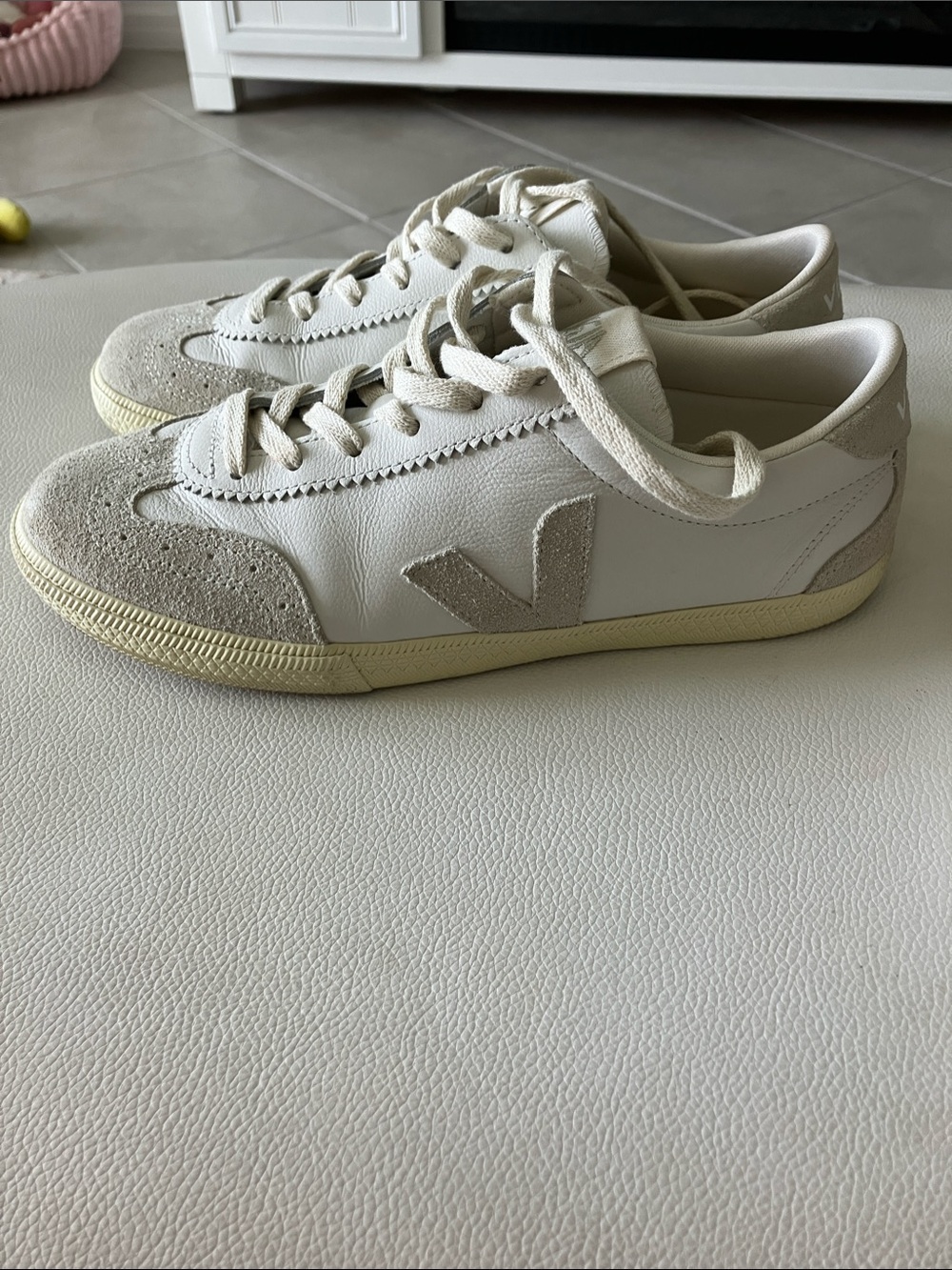 Veja Women's Off-White and Light Gray Leather Sneakers. Worn ONCE!